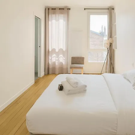 Appartamento Coeur 16 Rue De Bassano - 2p *